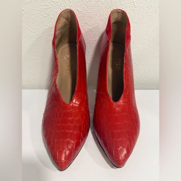 Joan Oloff “Dorsey” Red Embossed Crocodile Suede Back Heeled Booties – Size 10